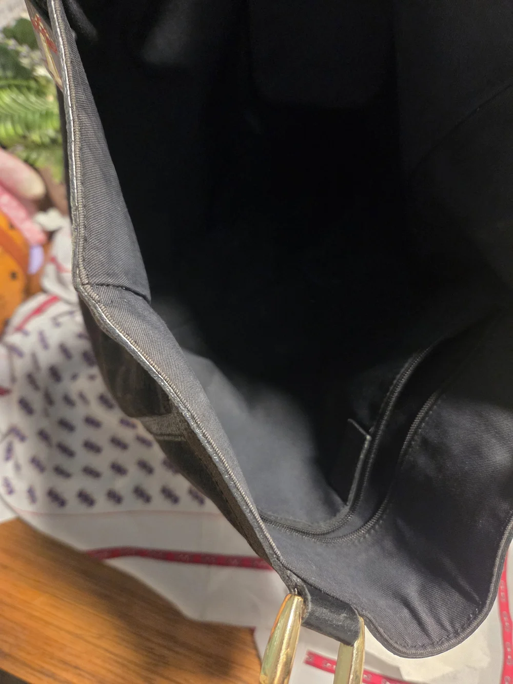 Gucci Black Monogram Tote Bag with Gold Hardware - Picture 6 of 16